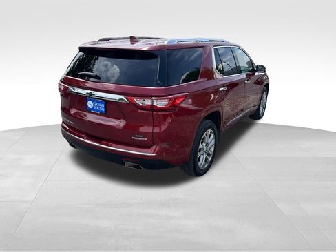Used 2021 Chevrolet Traverse Premier AWD/4WD image 7