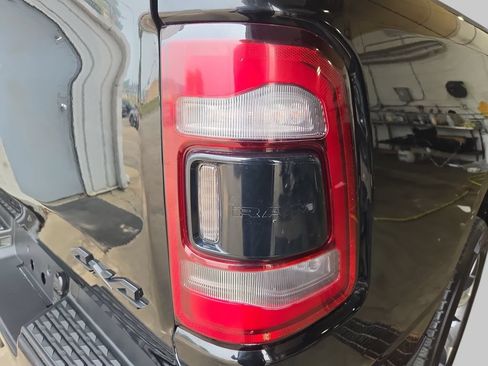Used 2020 RAM 1500 Sport w/ Leather & Sound Group AWD/4WD image 39