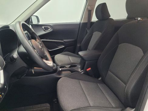 Used 2021 Kia Soul S image 17