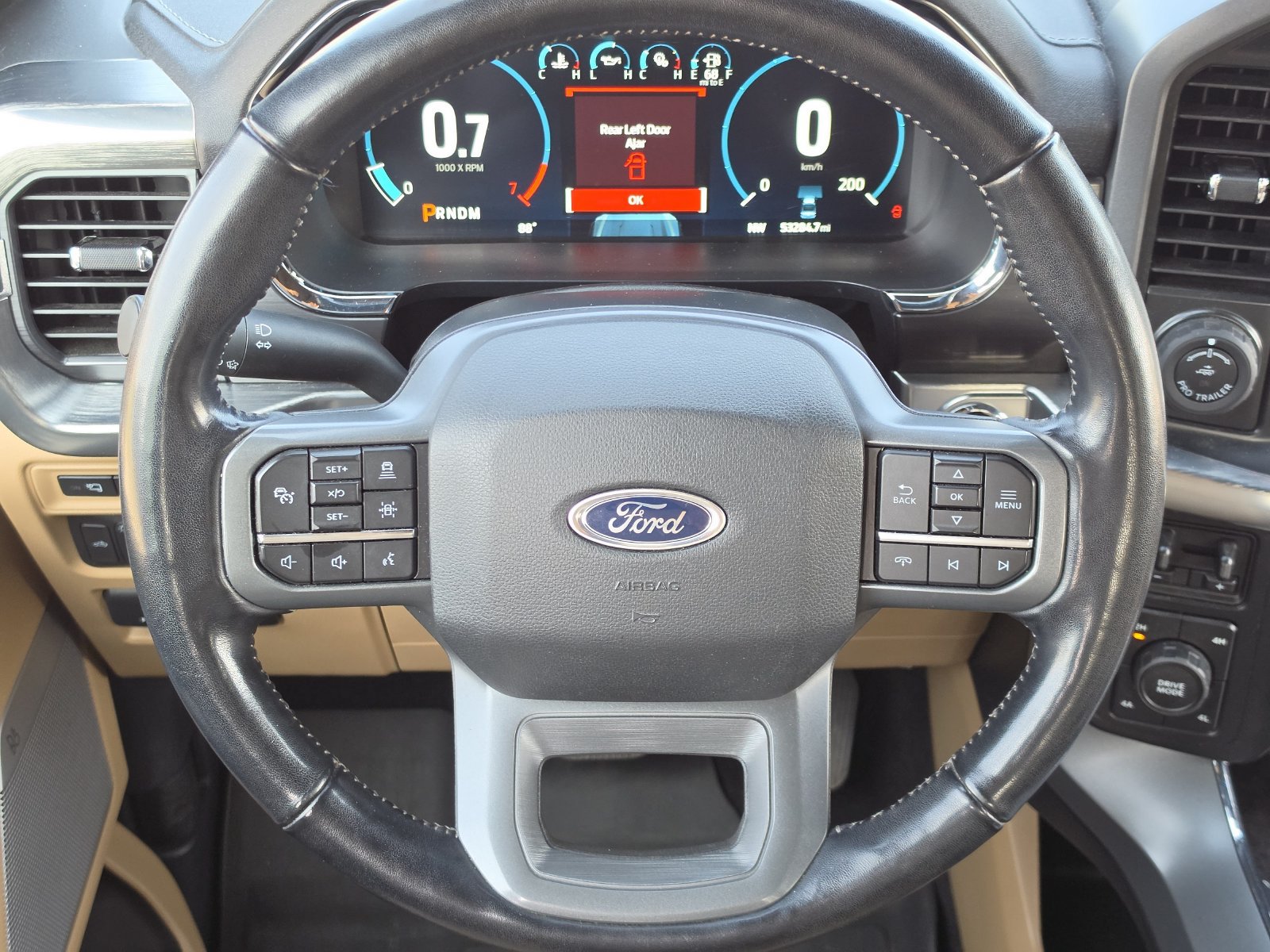Used 2022 Ford F150 Lariat w/ Equipment Group 502A High AWD/4WD image 22