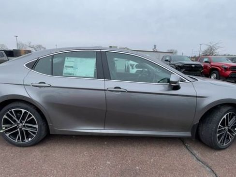 New 2026 Toyota Camry XLE AWD/4WD image 9