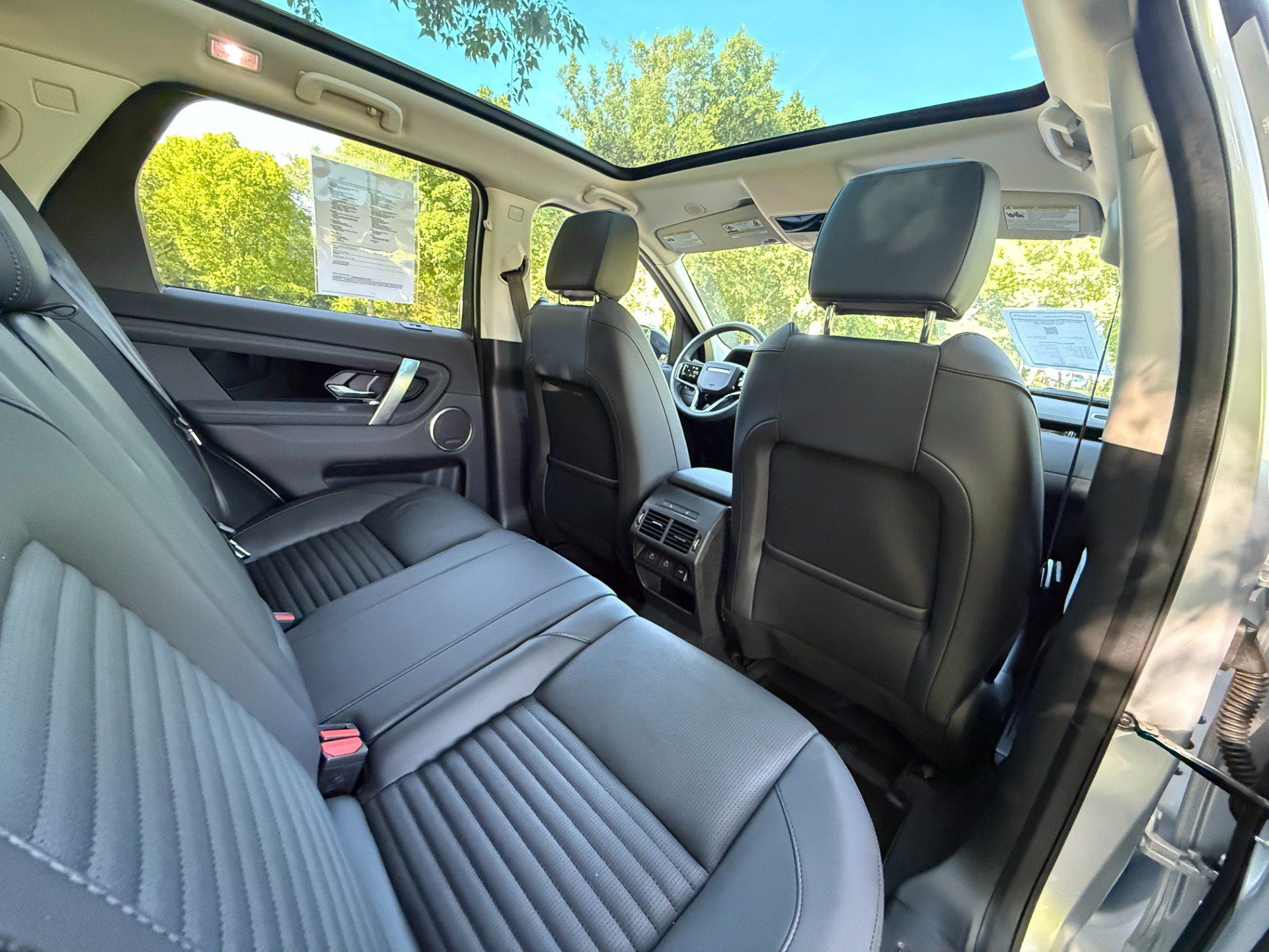 Used 2025 Land Rover Discovery Sport S AWD/4WD image 50