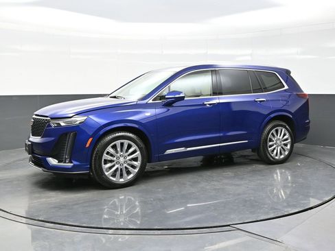 New 2025 Cadillac XT6 Premium Luxury w/ LPO, Floor Liner Package image 3