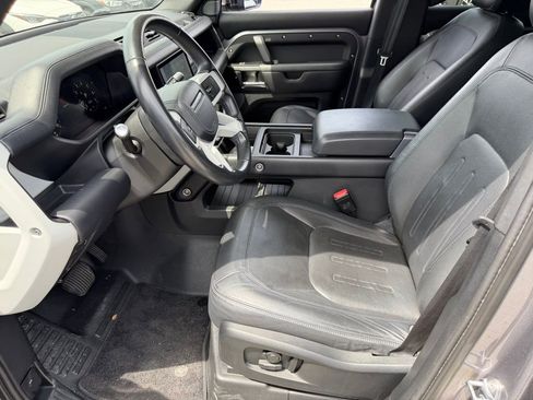 Used 2020 Land Rover Defender 110 S image 23