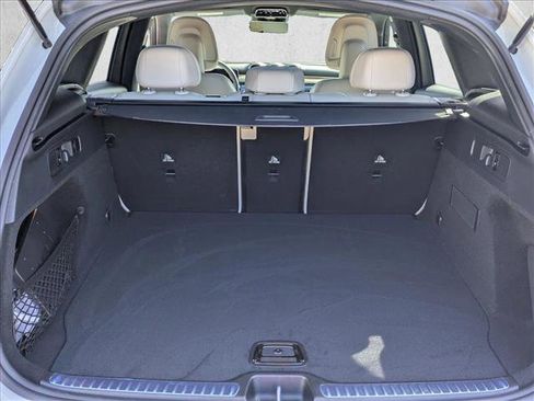 Certified 2025 Mercedes-Benz GLC 300 image 6
