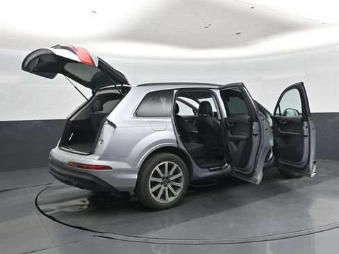 Used 2023 Audi Q7 2.0T Premium Plus w/ Premium Plus Package AWD/4WD image 50