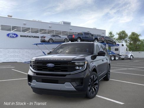 New 2026 Ford Expedition Max Platinum AWD/4WD image 3