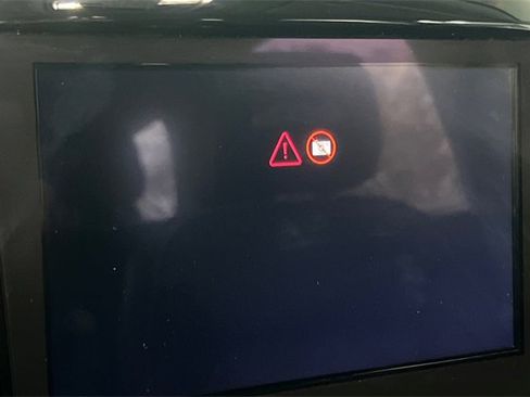 Used 2020 Chevrolet Traverse High Country image 27