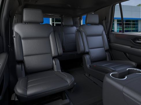 New 2026 GMC Yukon Denali w/ Denali Reserve Package AWD/4WD image 38
