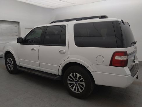 Used 2017 Ford Expedition XLT AWD/4WD image 3