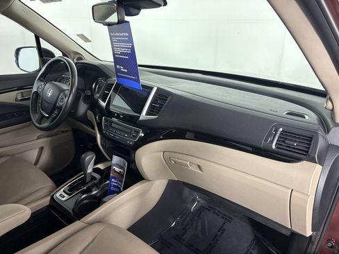 Used 2019 Honda Ridgeline RTL-E image 37