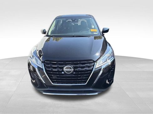 Used 2023 Nissan Kicks S FWD image 6
