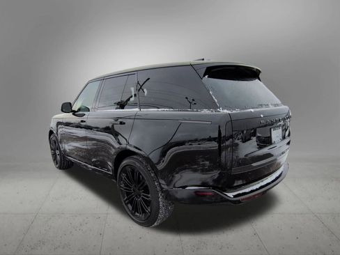 New 2026 Land Rover Range Rover SE image 4