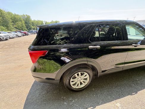 Used 2021 Ford Explorer 4WD image 14