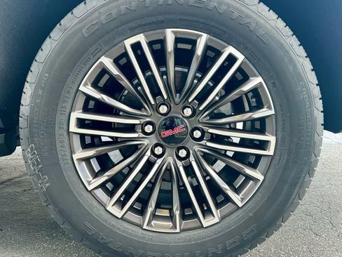 New 2026 GMC Yukon Elevation w/ LPO, Floor Liner Package image 23