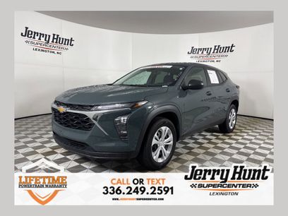 Used 2025 Chevrolet Trax LS