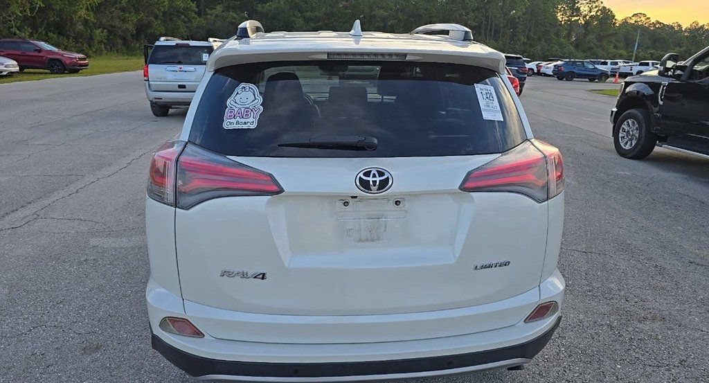 Used 2016 Toyota RAV4 Limited FWD image 5