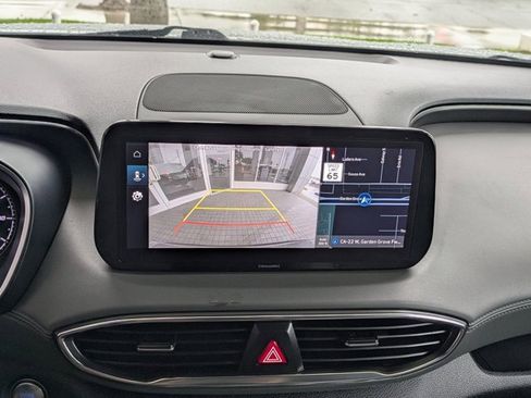 Used 2023 Hyundai Santa Fe SEL image 21