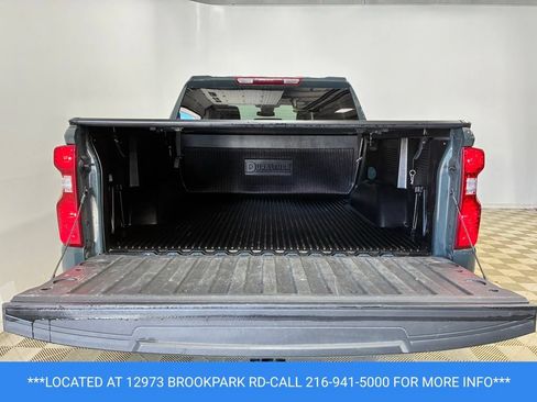 Used 2025 Chevrolet Silverado 1500 LT AWD/4WD image 18