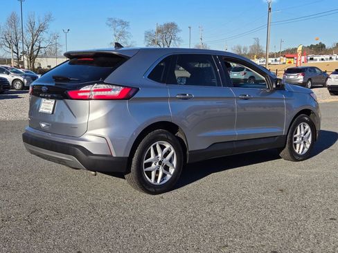 Used 2024 Ford Edge SEL image 5