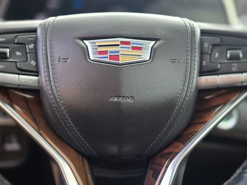 Used 2021 Cadillac Escalade Sport Platinum image 36