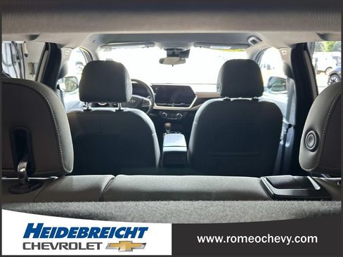 Used 2025 Chevrolet Trax ACTIV w/ Driver Confidence Package FWD image 30