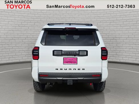 New 2026 Toyota 4Runner SR5 AWD/4WD image 6