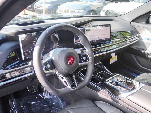 New 2026 BMW 740i w/ Premium Package image 27