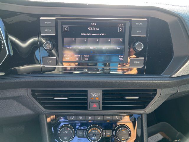 Used 2019 Volkswagen Jetta R-Line FWD image 8