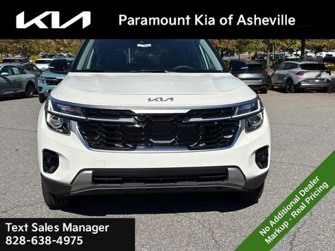 New 2026 Kia Seltos S image 2