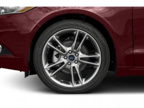 Used 2015 Ford Fusion Titanium image 11