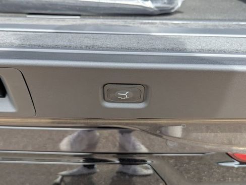 New 2025 Lincoln Navigator Reserve w/ Jet Appearance Package image 34