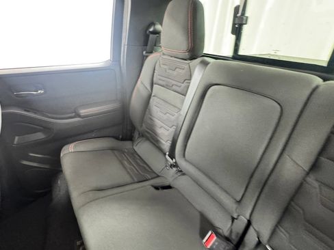Certified 2025 Nissan Frontier PRO-4X w/ Pro Convenience Package AWD/4WD image 14