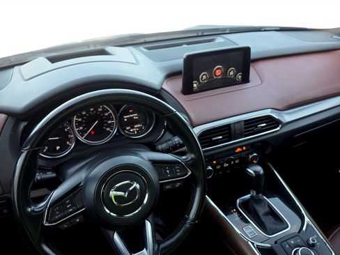 Used 2017 MAZDA CX-9 Signature image 5