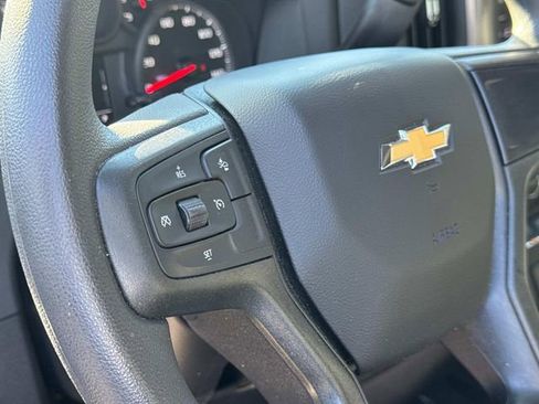 Certified 2025 Chevrolet Silverado 1500 Custom image 30