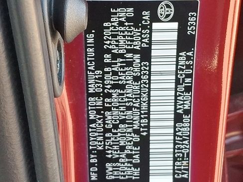 Used 2019 Toyota Camry LE FWD image 27