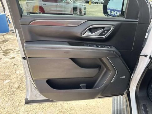 Used 2021 GMC Yukon AT4 w/ AT4 Premium Plus Package AWD/4WD image 43