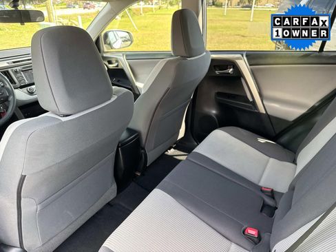 Used 2015 Toyota RAV4 XLE image 14