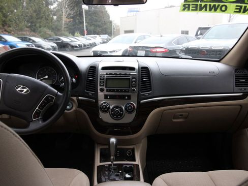 Used 2011 Hyundai Santa Fe GLS image 29