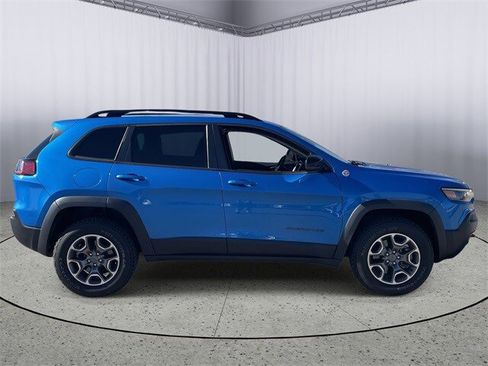 Used 2022 Jeep Cherokee Trailhawk w/ Comfort/Convenience Group image 7