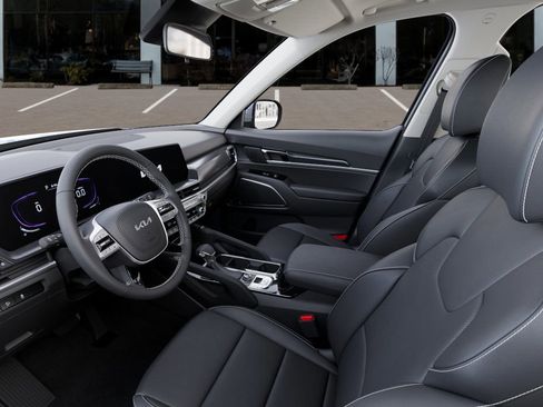 New 2025 Kia Telluride S image 17