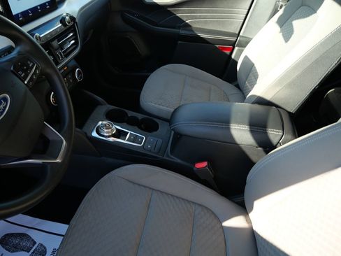 Used 2021 Ford Escape SE AWD/4WD image 14