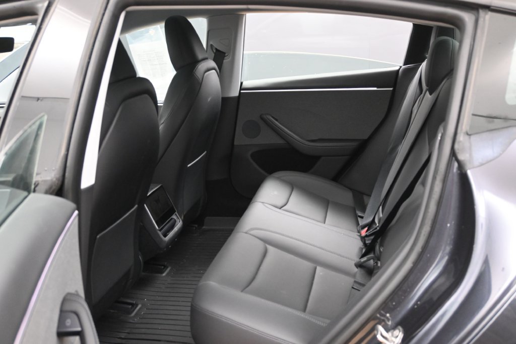 Used 2024 Tesla Model 3 Standard Range RWD image 25