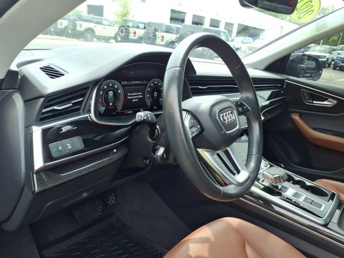 Used 2021 Audi Q8 Premium Plus w/ Premium Plus Package AWD/4WD image 18