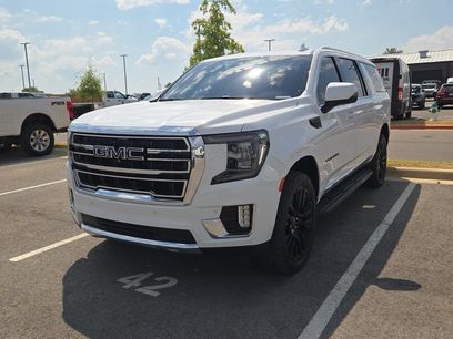 Used 2024 GMC Yukon XL SLT w/ SLT Premium Package
