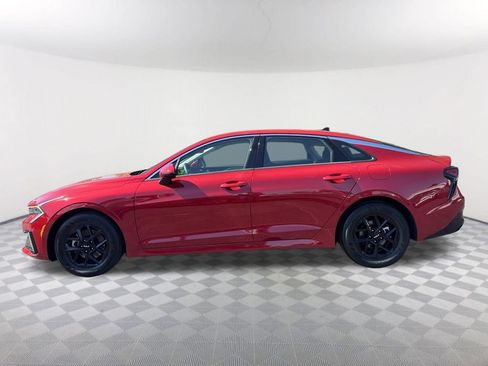 Used 2025 Kia K5 LXS FWD image 8