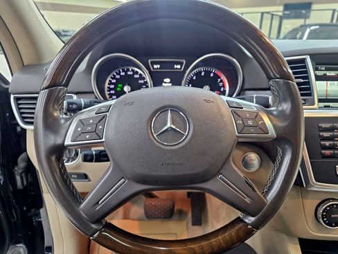 Used 2015 Mercedes-Benz ML 350 2WD w/ Premium 1 Package image 30