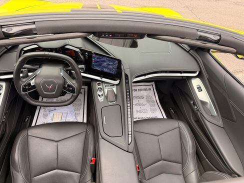 Used 2023 Chevrolet Corvette Stingray Coupe w/ Battery Protection Package RWD image 2