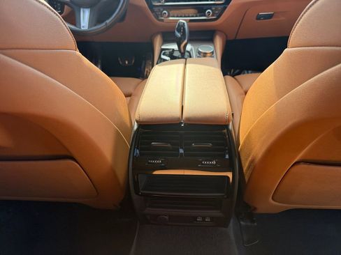 Used 2023 BMW 530i 530i w/ M Sport Package image 29