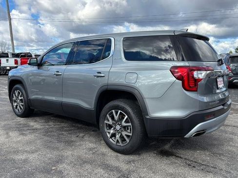 Used 2023 GMC Acadia SLE image 5